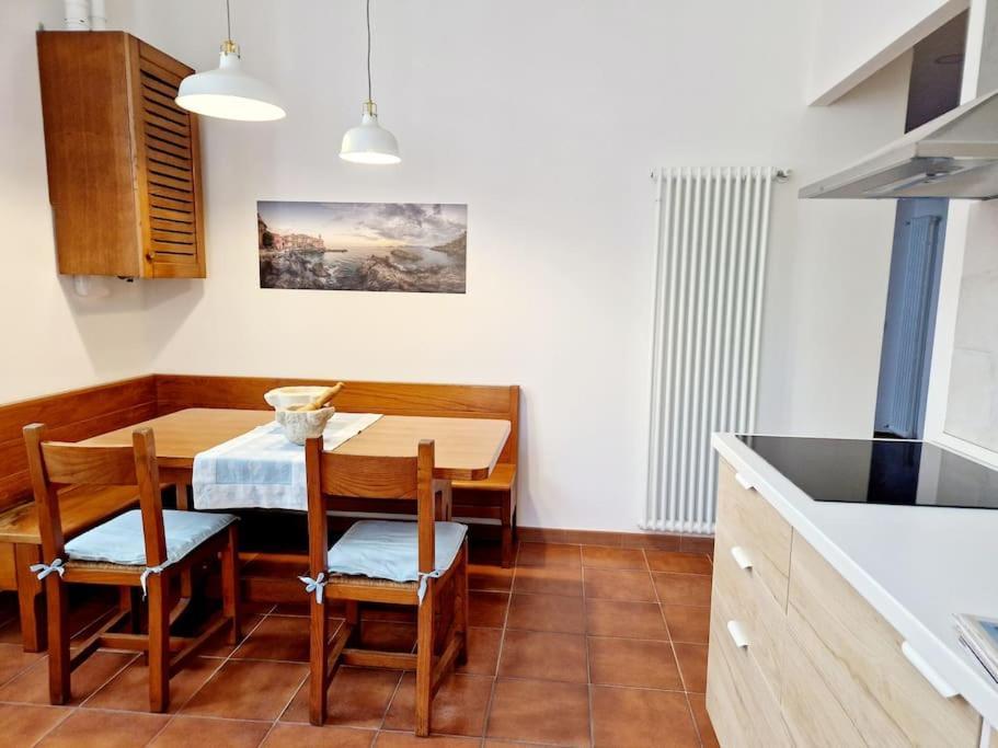 Ancora Qui, Nel Golfo Dei Poeti Apartment La Spezia Exterior photo